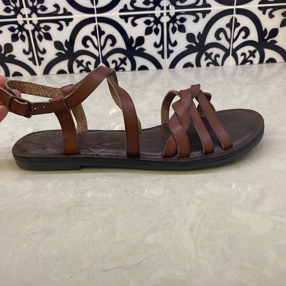 Time and tru sandals